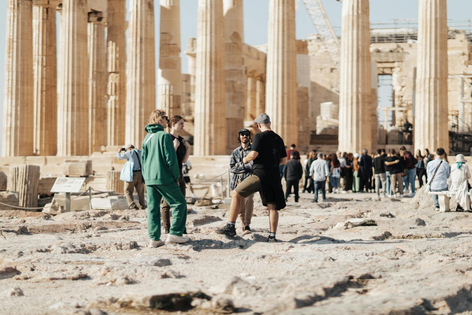 Acropolis guided tour with expert guide and group